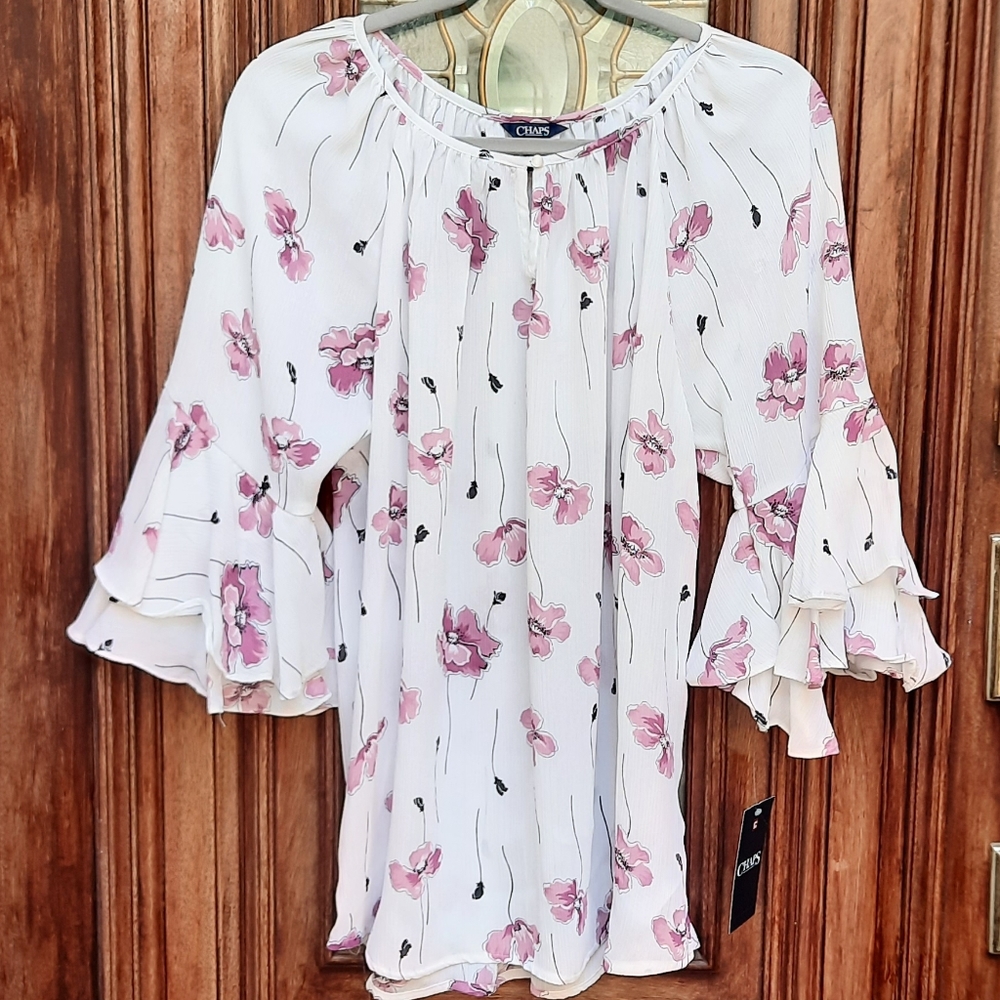 NWT. Chaps Blouse